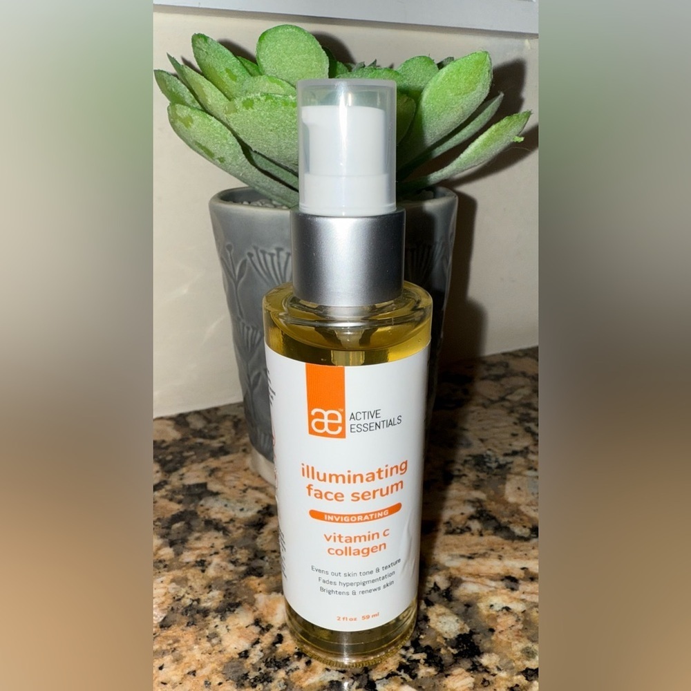 AE Illuminating Face Serum w/ Vitamin C +Collagen (2 oz)